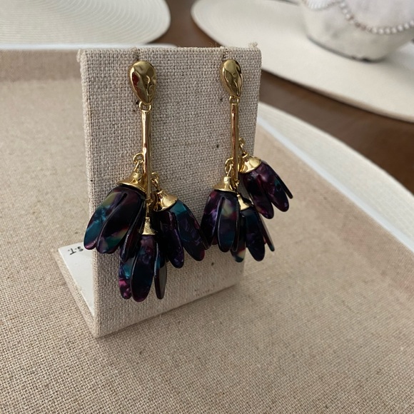 Stella & Dot Annabelle Statement Earrings - Picture 5 of 6